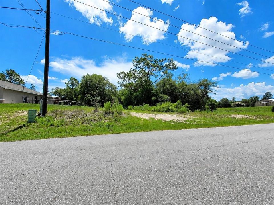 En Venta: $35,000 (0.94 acres)