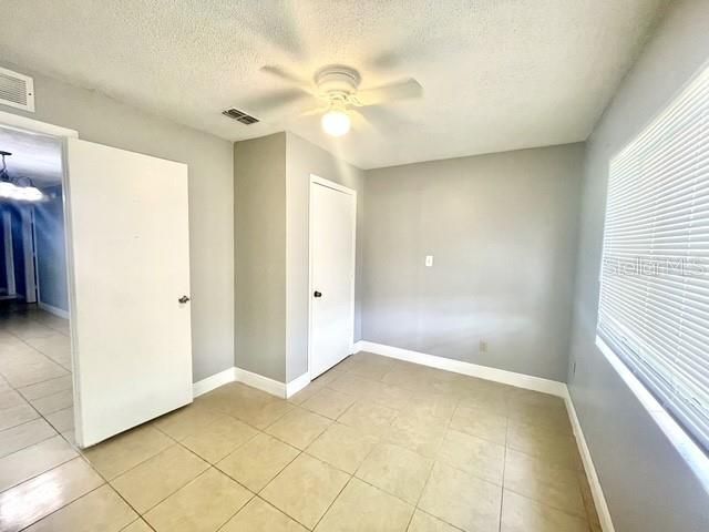В аренду: $2,600 (5 спален, 2 ванн, 1568 Квадратных фут)