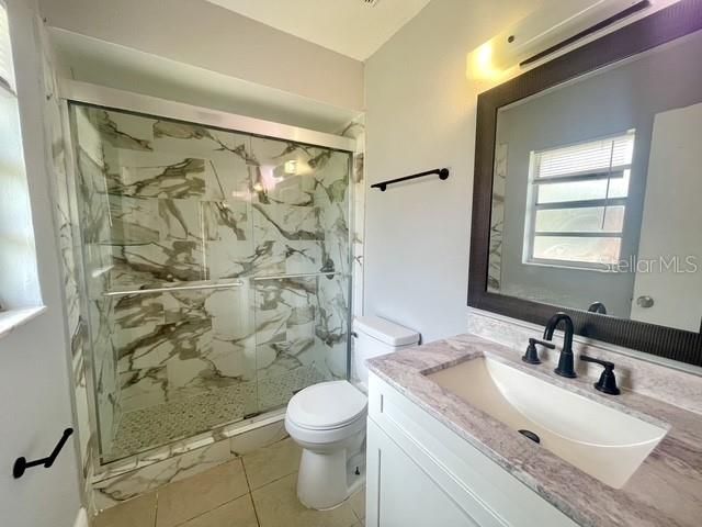 В аренду: $2,600 (5 спален, 2 ванн, 1568 Квадратных фут)