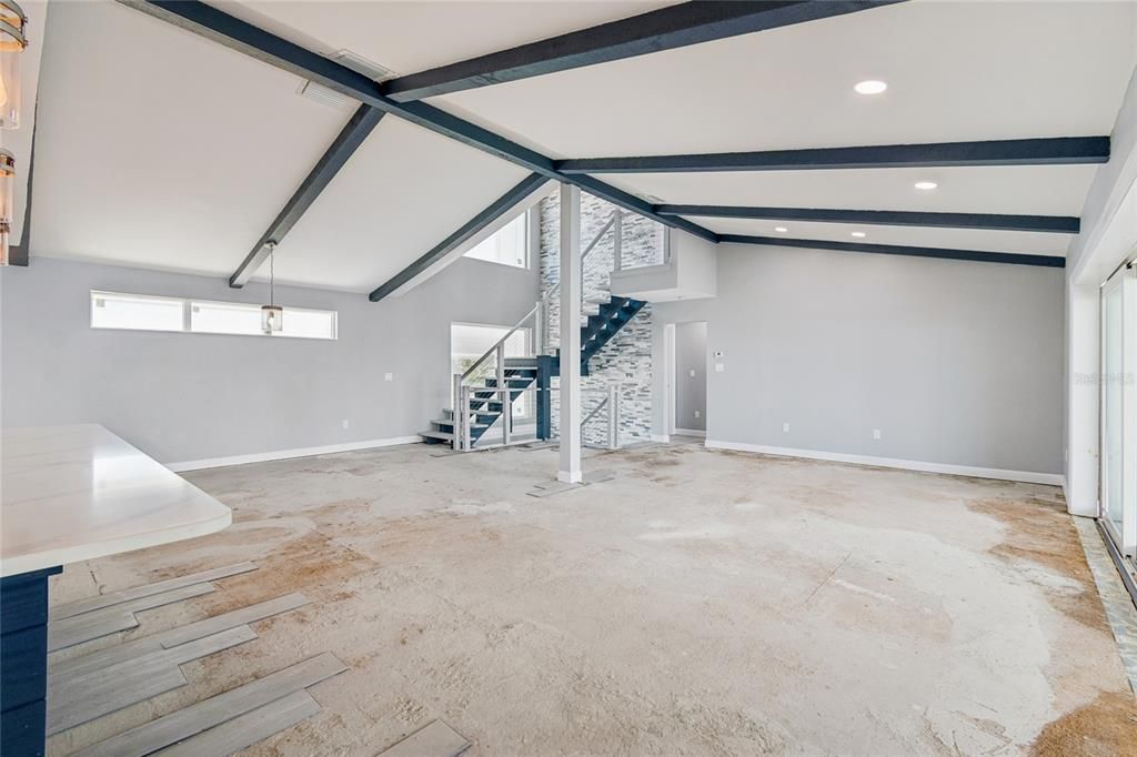 En Venta: $1,675,000 (3 camas, 3 baños, 3185 Pies cuadrados)