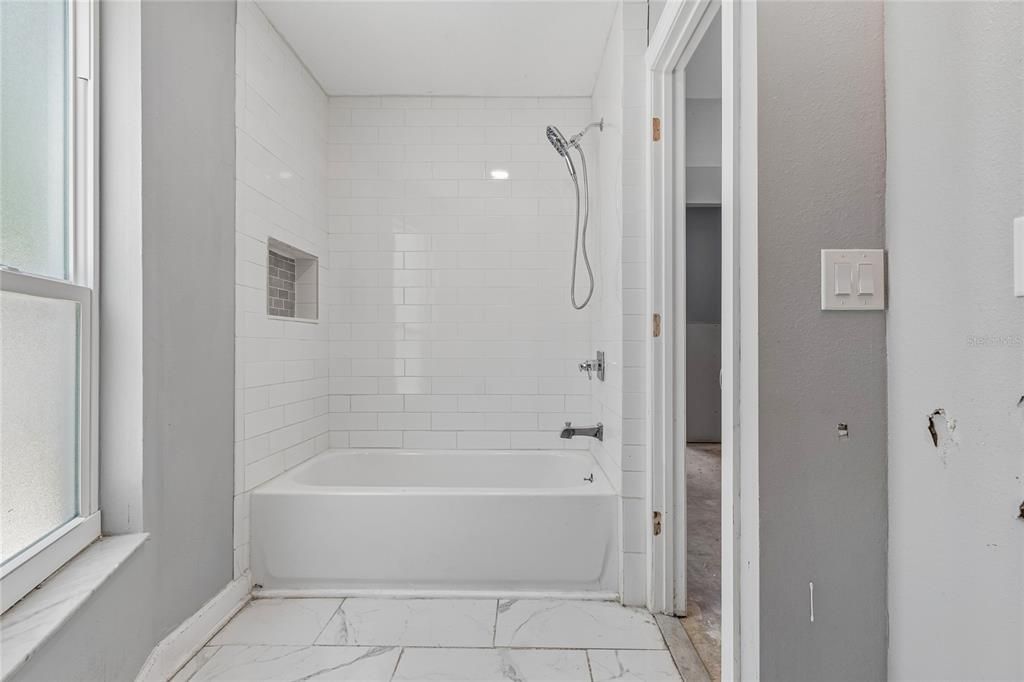 En Venta: $1,675,000 (3 camas, 3 baños, 3185 Pies cuadrados)