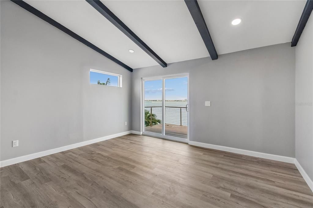 En Venta: $1,675,000 (3 camas, 3 baños, 3185 Pies cuadrados)