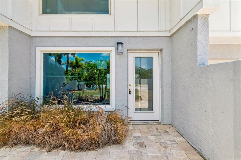 En Venta: $1,675,000 (3 camas, 3 baños, 3185 Pies cuadrados)