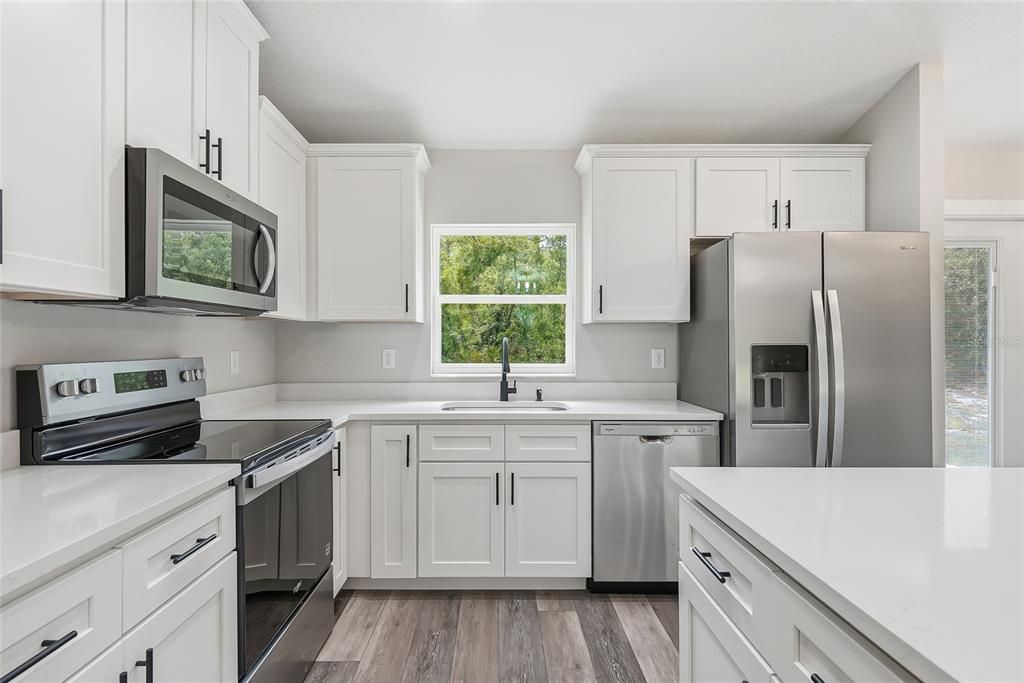 For Sale: $329,900 (3 beds, 2 baths, 1349 Square Feet)