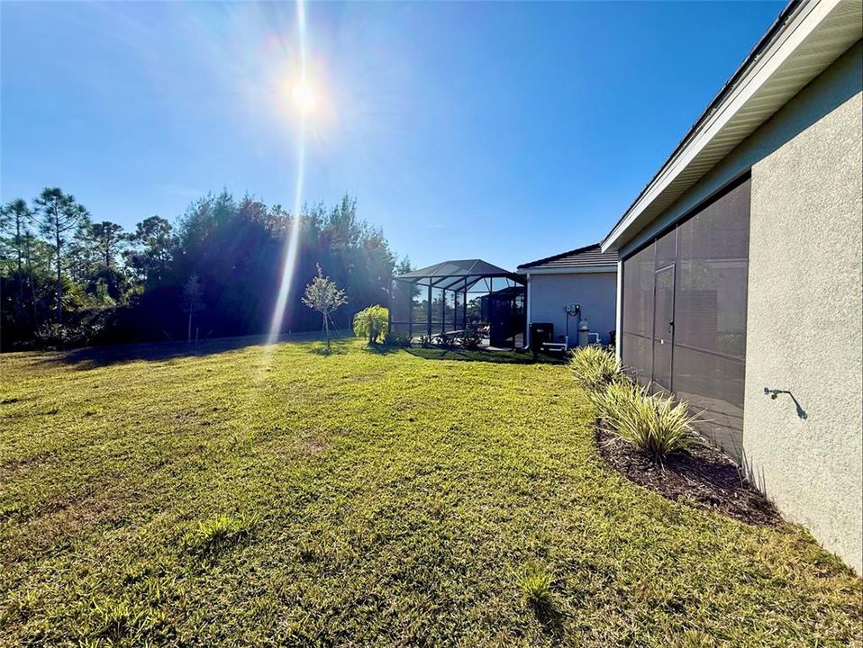 For Rent: $2,700 (3 beds, 3 baths, 1855 Square Feet)