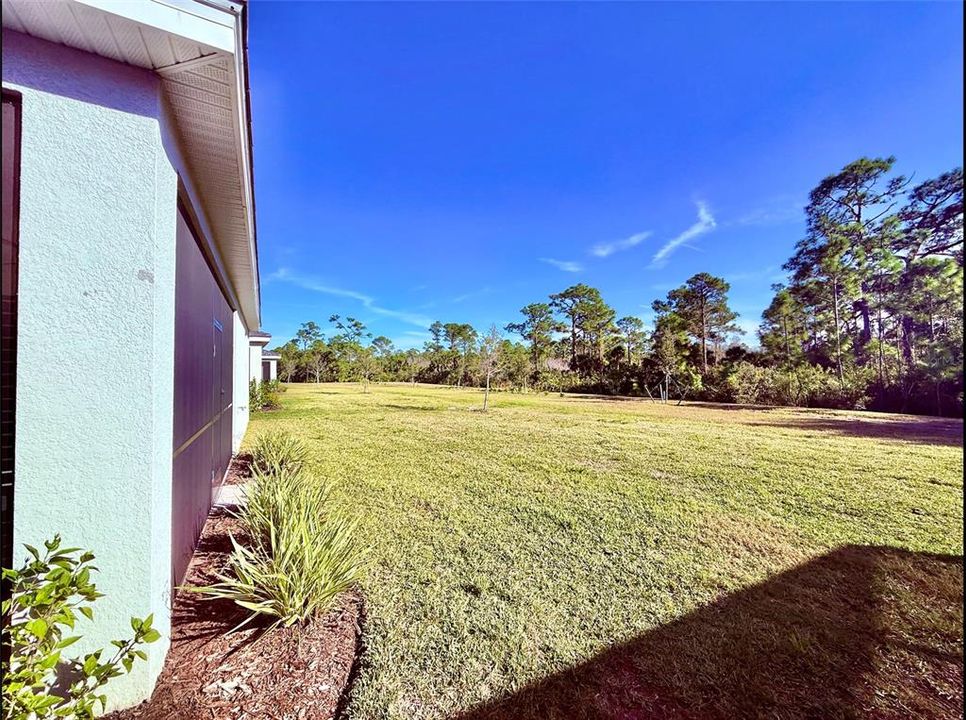 For Rent: $2,700 (3 beds, 3 baths, 1855 Square Feet)