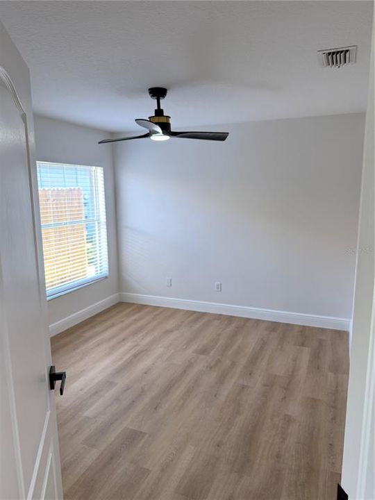 For Sale: $374,995 (3 beds, 2 baths, 1440 Square Feet)