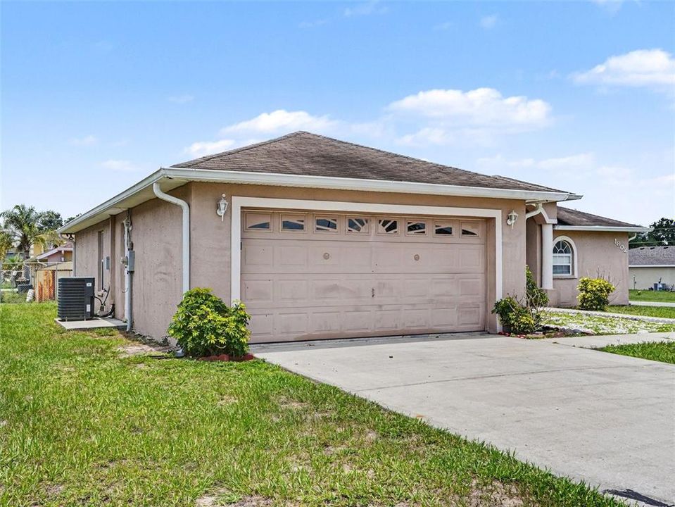 На продажу: $244,900 (3 спален, 2 ванн, 1467 Квадратных фут)