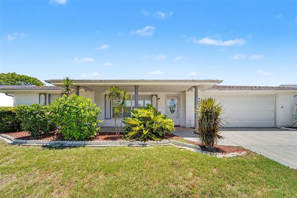 En Venta: $249,900 (3 camas, 2 baños, 1321 Pies cuadrados)