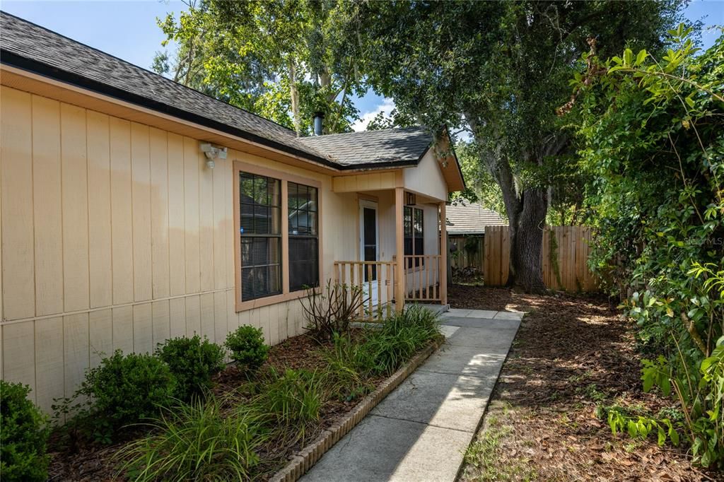 En Venta: $279,900 (3 camas, 2 baños, 1323 Pies cuadrados)