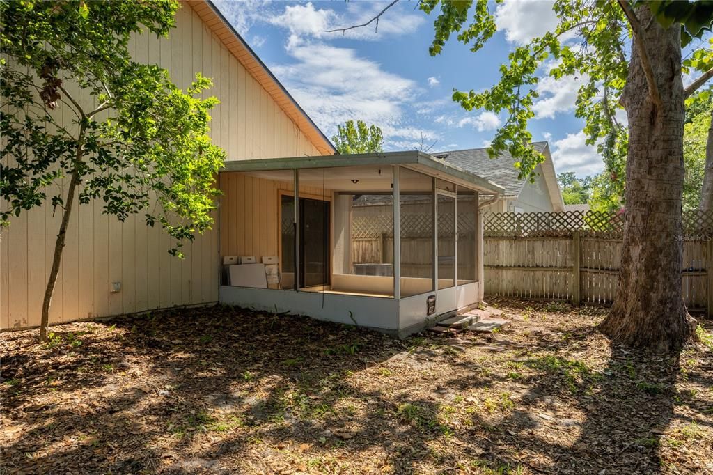 En Venta: $279,900 (3 camas, 2 baños, 1323 Pies cuadrados)