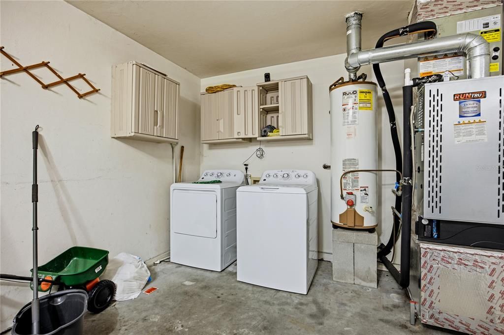 En Venta: $279,900 (3 camas, 2 baños, 1323 Pies cuadrados)