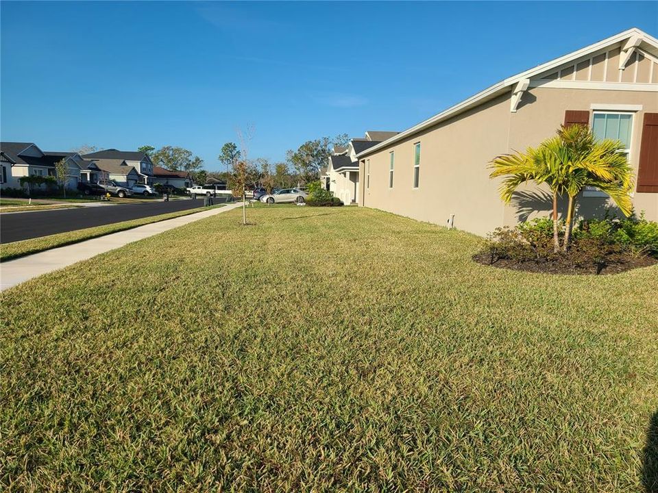 For Sale: $520,000 (4 beds, 2 baths, 2003 Square Feet)