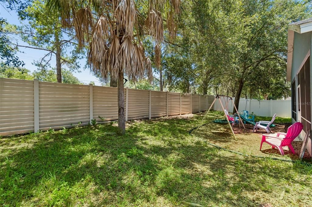На продажу: $379,000 (4 спален, 2 ванн, 2072 Квадратных фут)