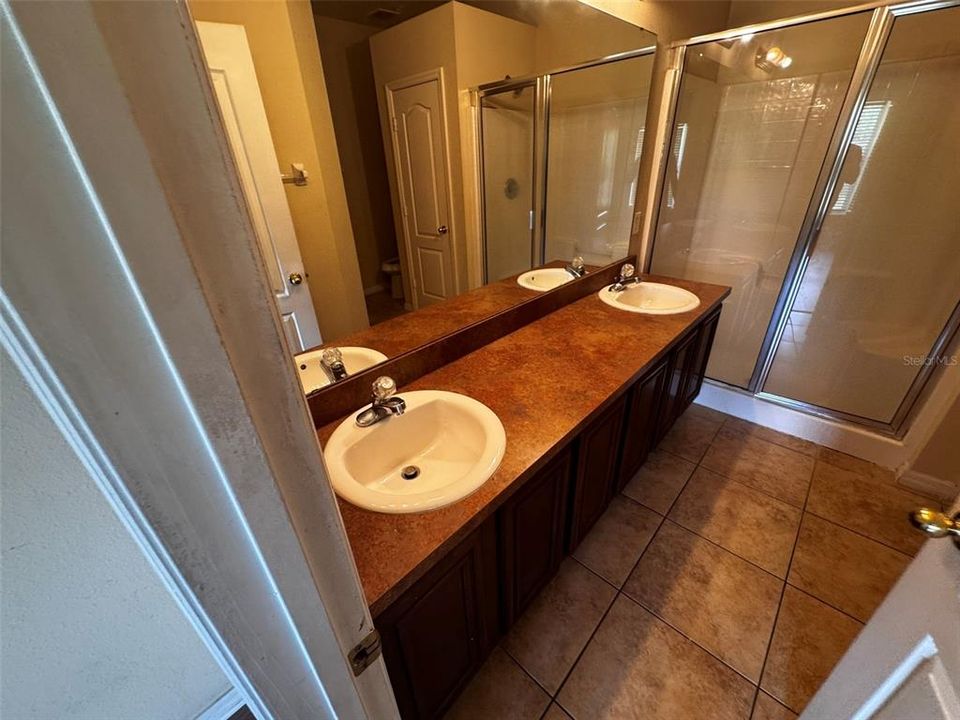 В аренду: $2,295 (3 спален, 2 ванн, 1630 Квадратных фут)
