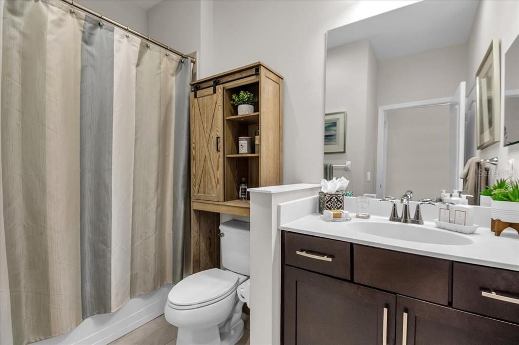 For Sale: $425,000 (2 beds, 2 baths, 1495 Square Feet)