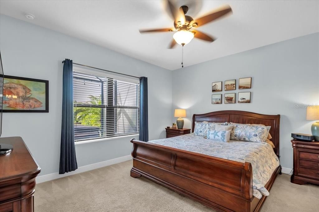 For Sale: $425,000 (2 beds, 2 baths, 1495 Square Feet)
