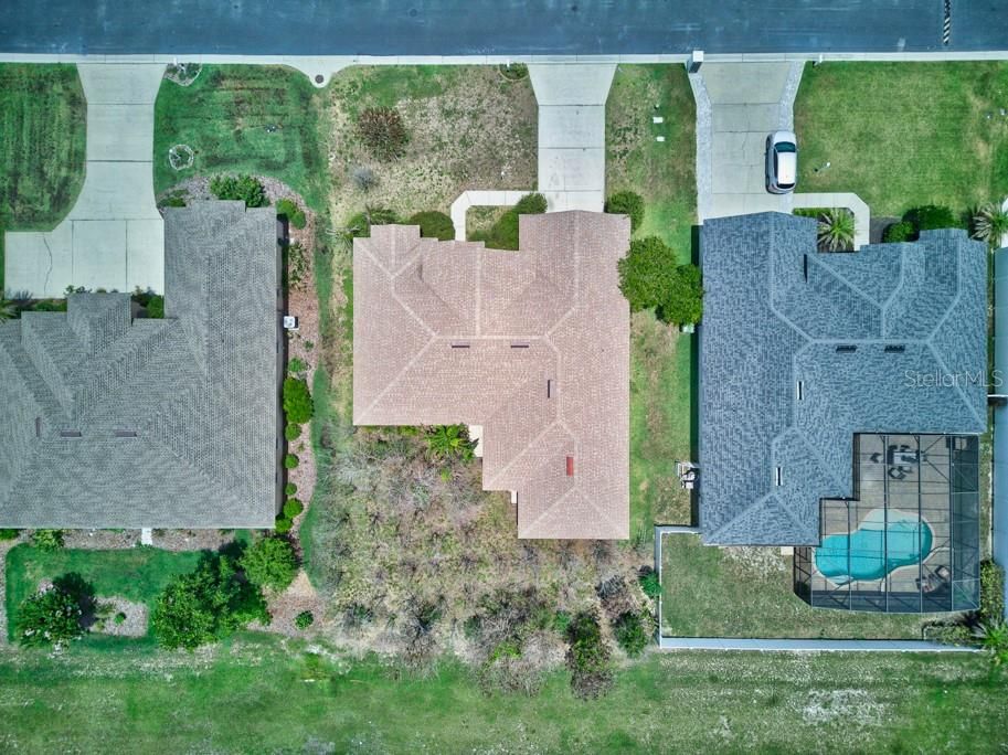 For Sale: $390,000 (4 beds, 3 baths, 2413 Square Feet)