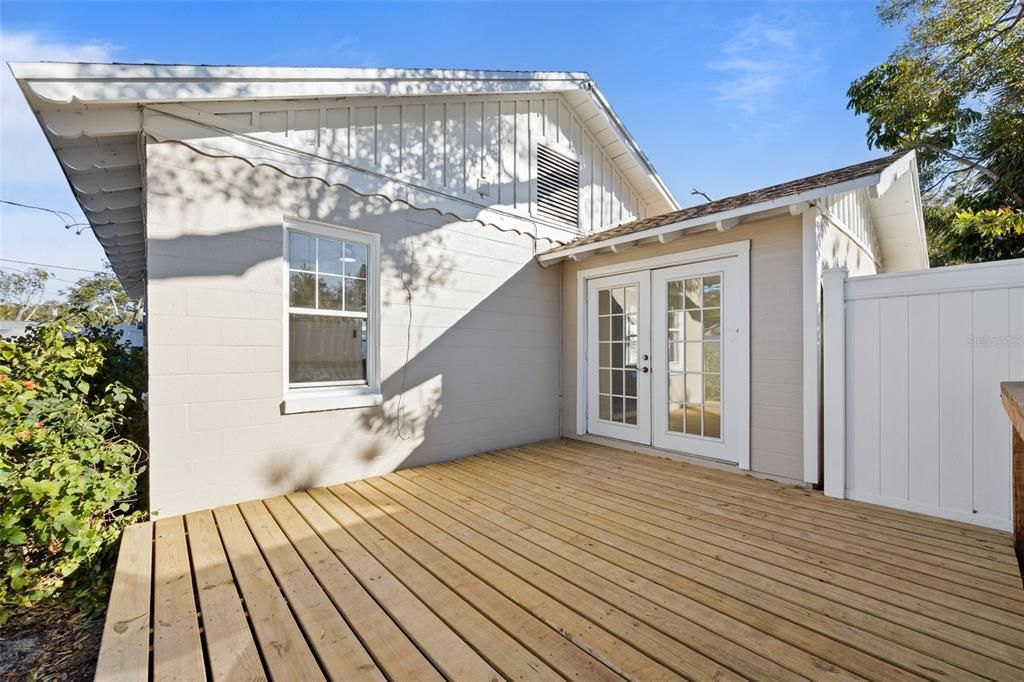 В аренду: $3,490 (3 спален, 2 ванн, 1330 Квадратных фут)