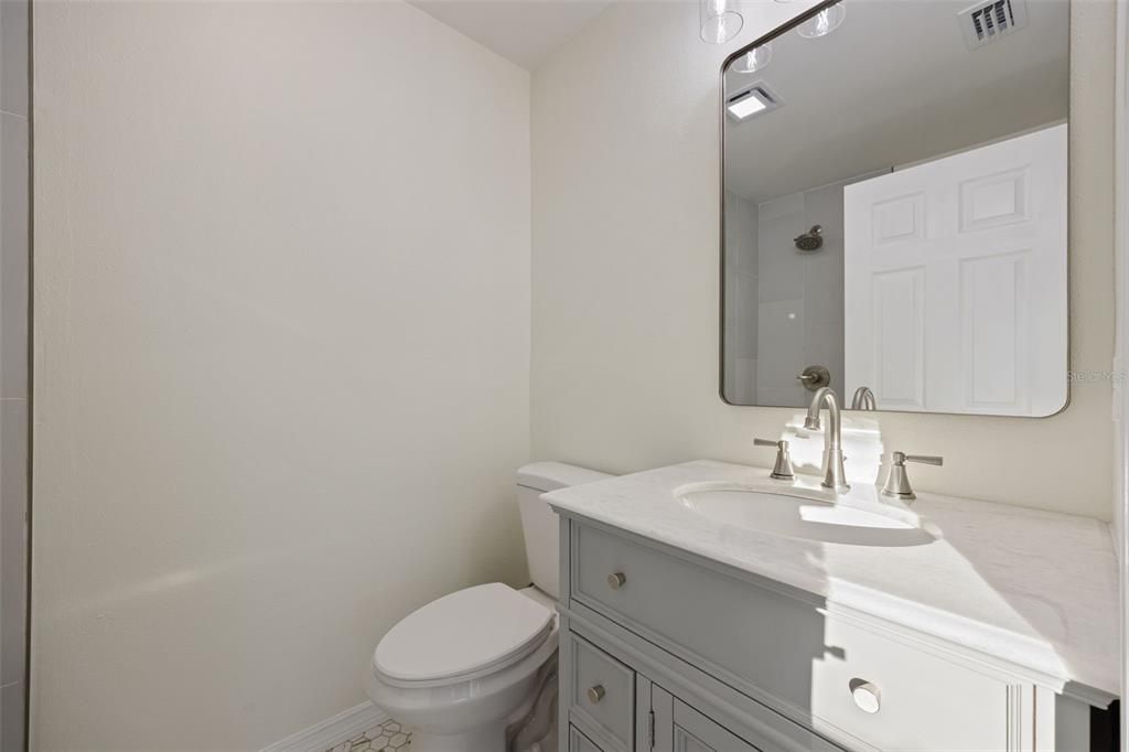 В аренду: $3,490 (3 спален, 2 ванн, 1330 Квадратных фут)