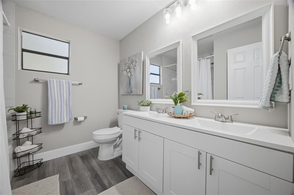 For Sale: $349,900 (3 beds, 2 baths, 1197 Square Feet)