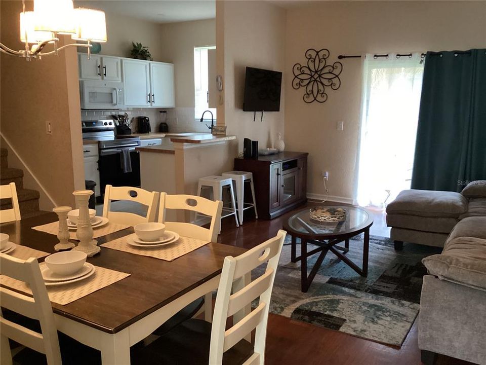 En Venta: $248,000 (4 camas, 0 baños, 1492 Pies cuadrados)
