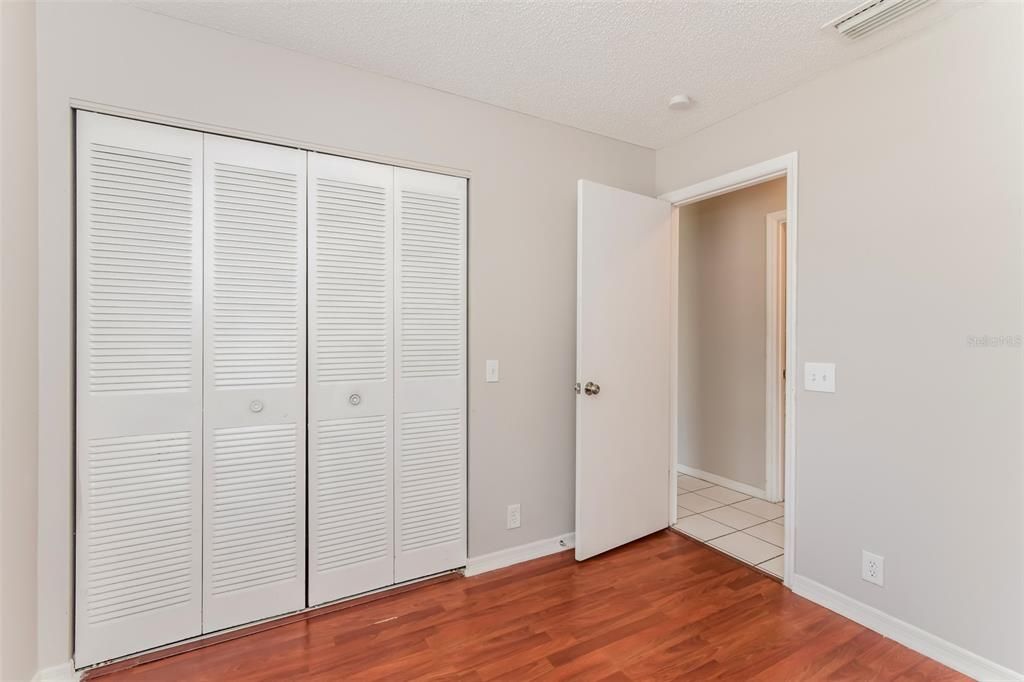 For Sale: $265,000 (3 beds, 2 baths, 1483 Square Feet)