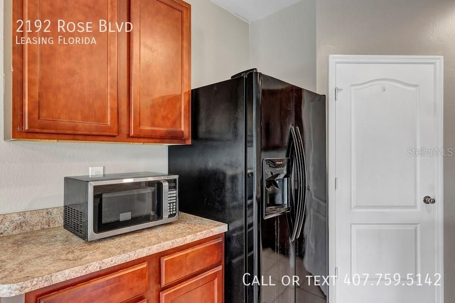 For Rent: $1,850 (4 beds, 2 baths, 1828 Square Feet)