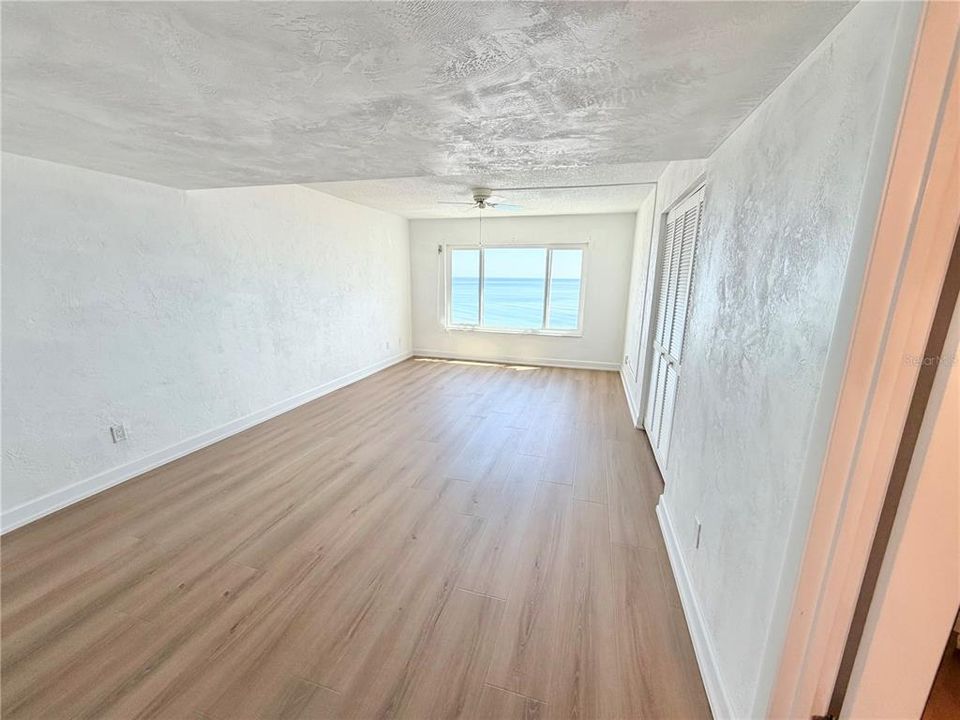 For Rent: $2,200 (2 beds, 2 baths, 1331 Square Feet)