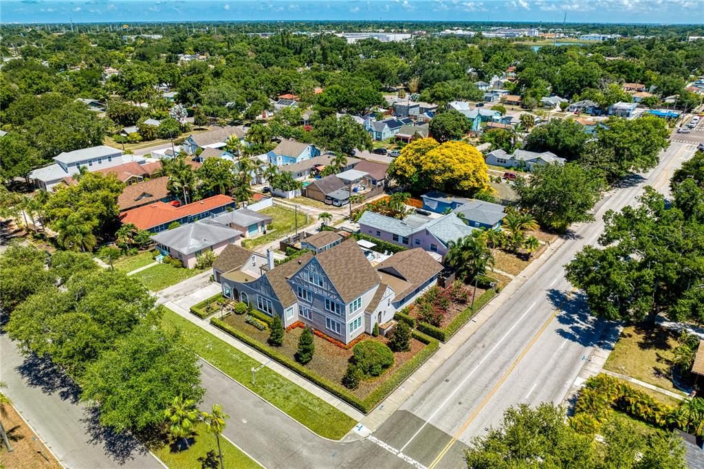 En Venta: $1,450,000 (7 camas, 8 baños, 4444 Pies cuadrados)