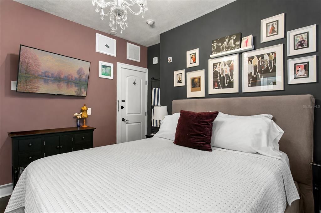 En Venta: $1,450,000 (7 camas, 8 baños, 4444 Pies cuadrados)