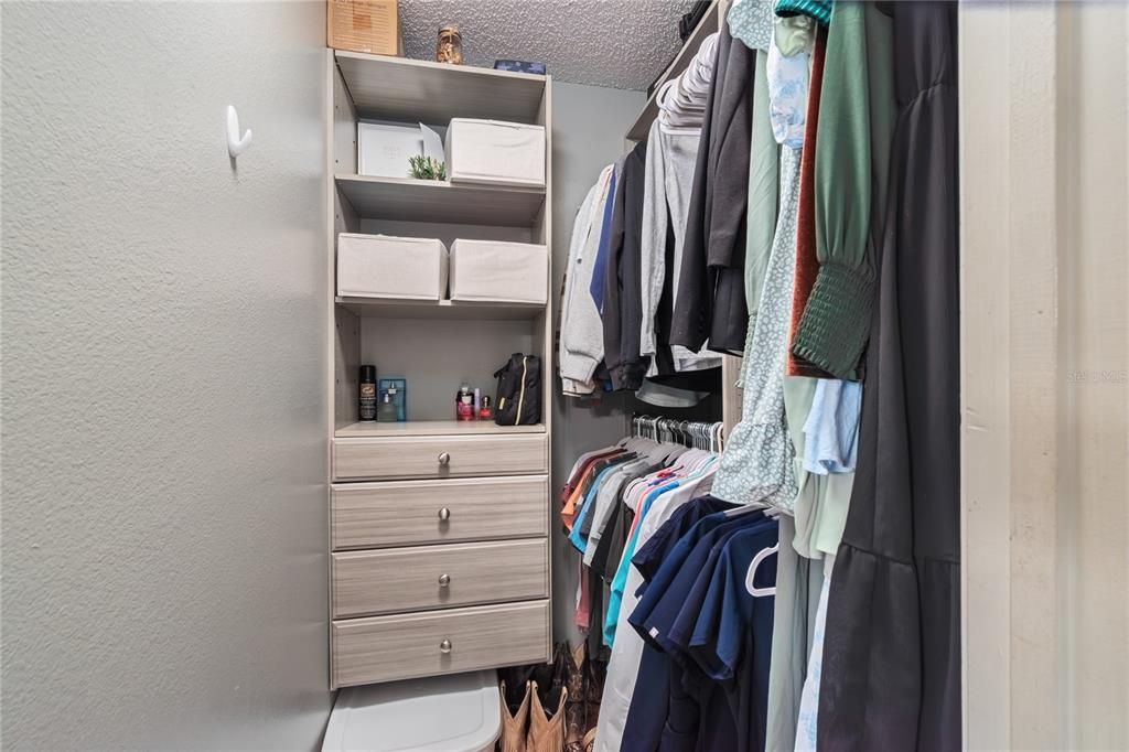 На продажу: $229,900 (3 спален, 2 ванн, 1144 Квадратных фут)