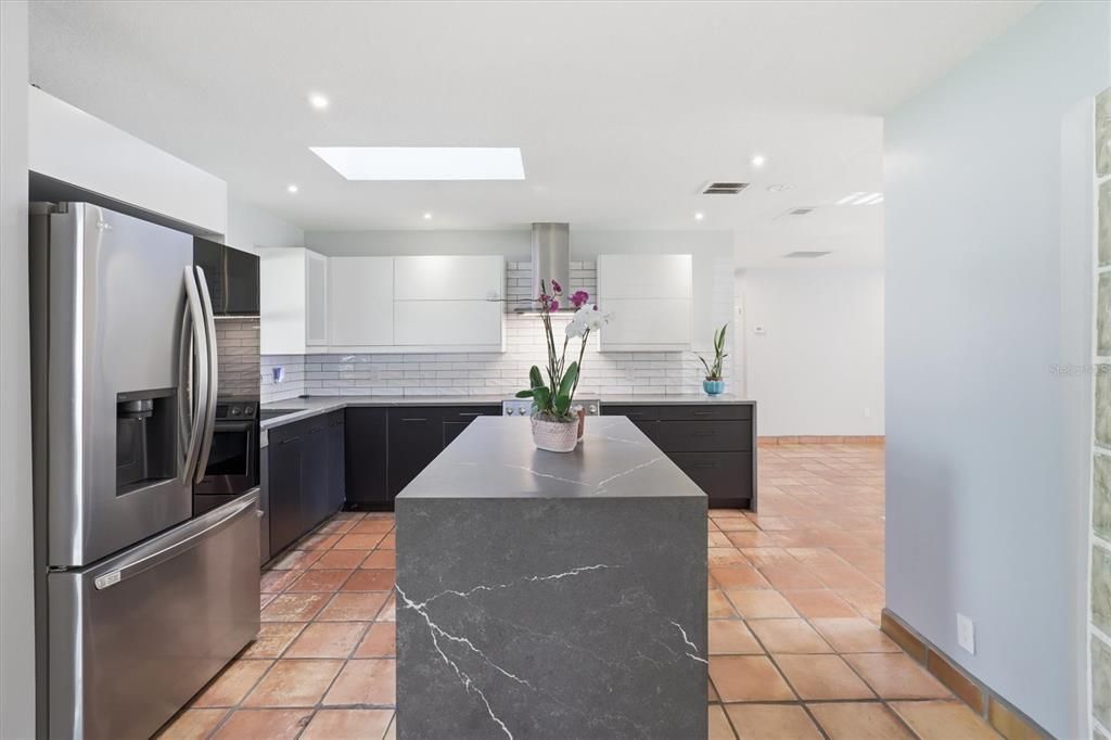For Sale: $449,900 (4 beds, 2 baths, 1849 Square Feet)