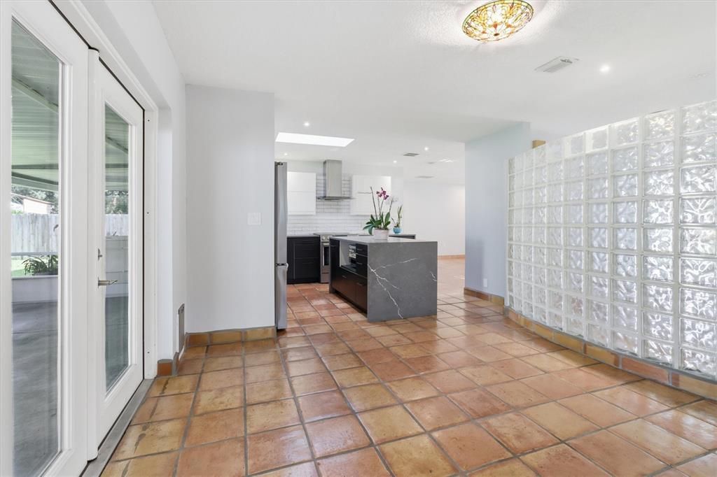 For Sale: $449,900 (4 beds, 2 baths, 1849 Square Feet)
