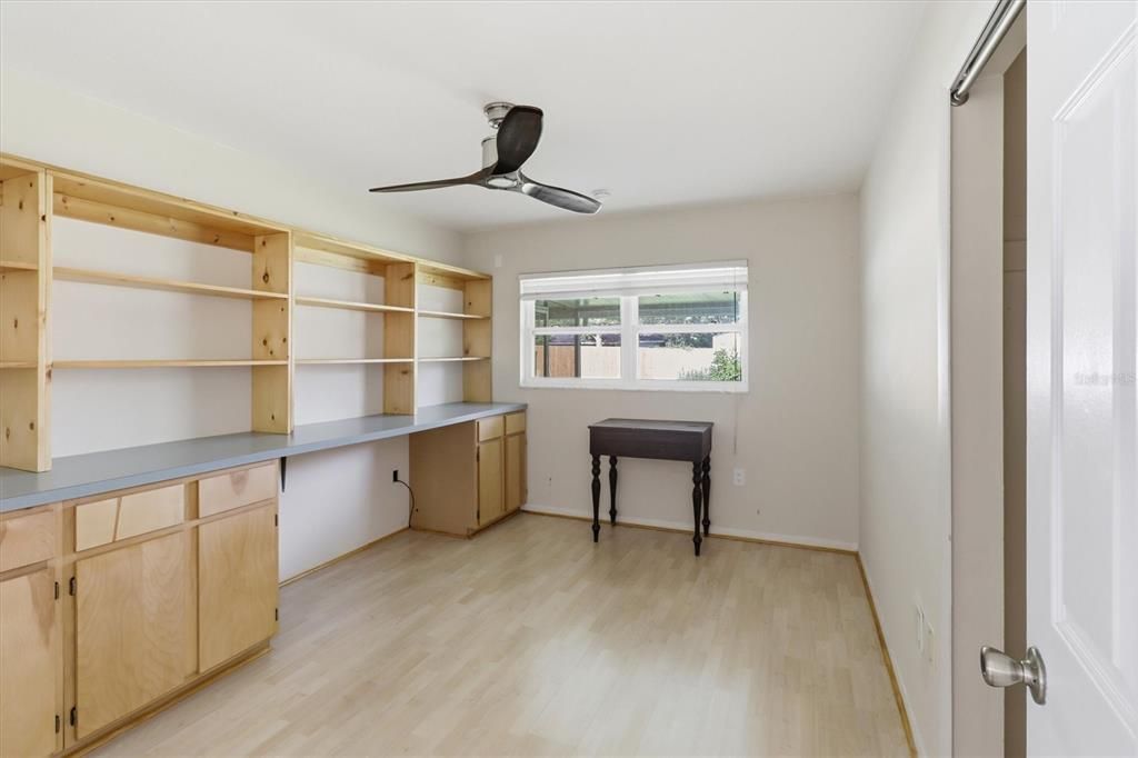 For Sale: $449,900 (4 beds, 2 baths, 1849 Square Feet)