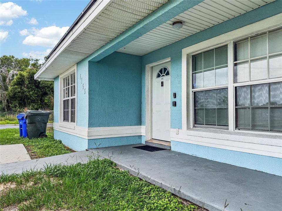 En Venta: $240,000 (3 camas, 2 baños, 1045 Pies cuadrados)