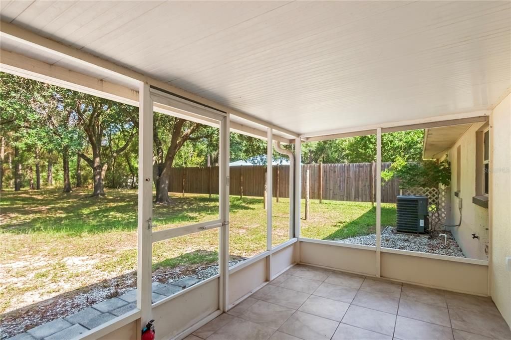 En Venta: $216,000 (2 camas, 2 baños, 1092 Pies cuadrados)
