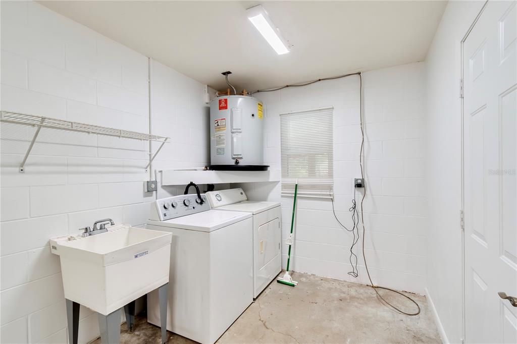 En Venta: $216,000 (2 camas, 2 baños, 1092 Pies cuadrados)