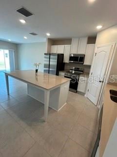 En Renta: $1,950 (3 camas, 2 baños, 1652 Pies cuadrados)