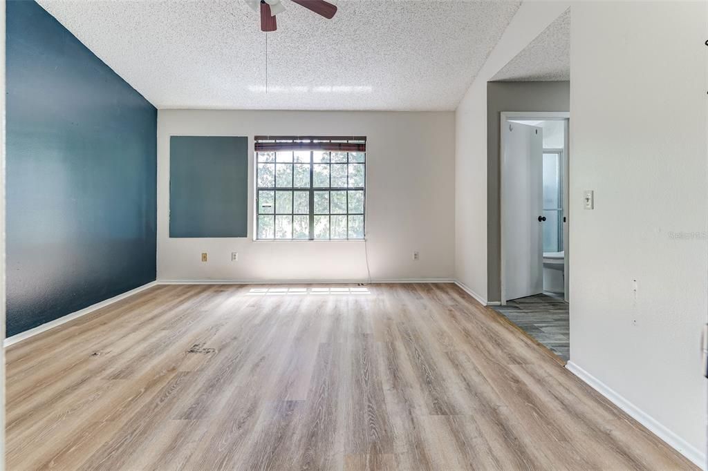 En Venta: $295,000 (3 camas, 2 baños, 1406 Pies cuadrados)