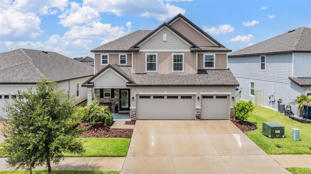 For Sale: $749,990 (4 beds, 2 baths, 3269 Square Feet)
