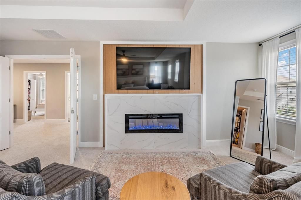 For Sale: $749,990 (4 beds, 2 baths, 3269 Square Feet)