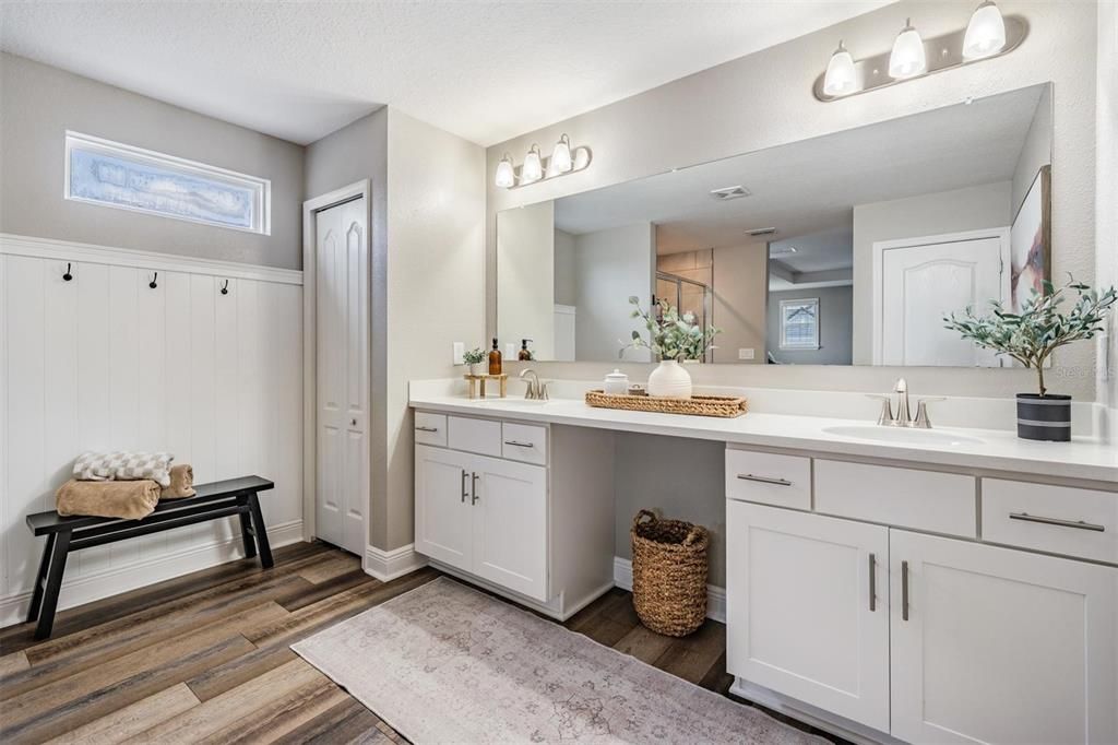 For Sale: $749,990 (4 beds, 2 baths, 3269 Square Feet)