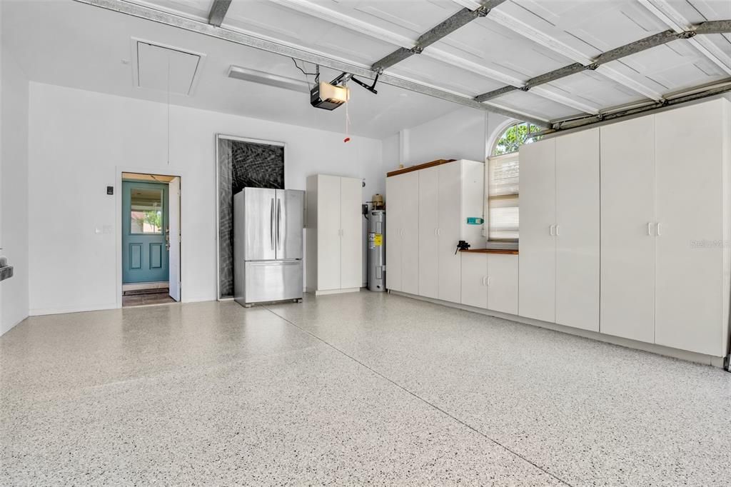 For Sale: $399,000 (2 beds, 2 baths, 1653 Square Feet)