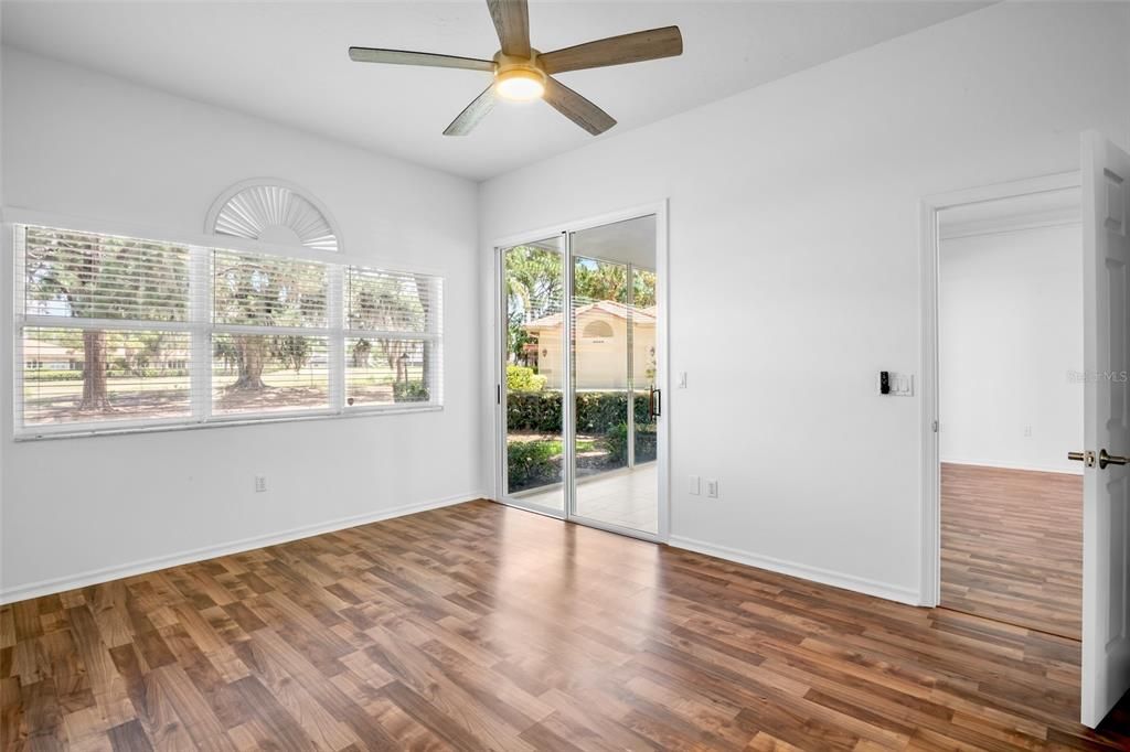For Sale: $399,000 (2 beds, 2 baths, 1653 Square Feet)