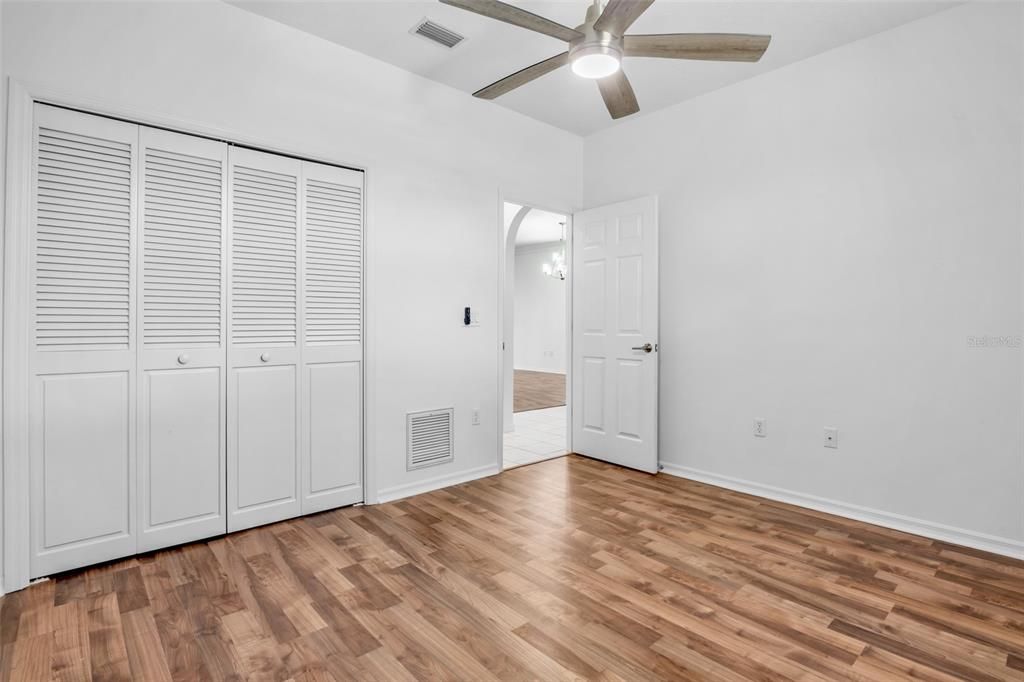 For Sale: $399,000 (2 beds, 2 baths, 1653 Square Feet)