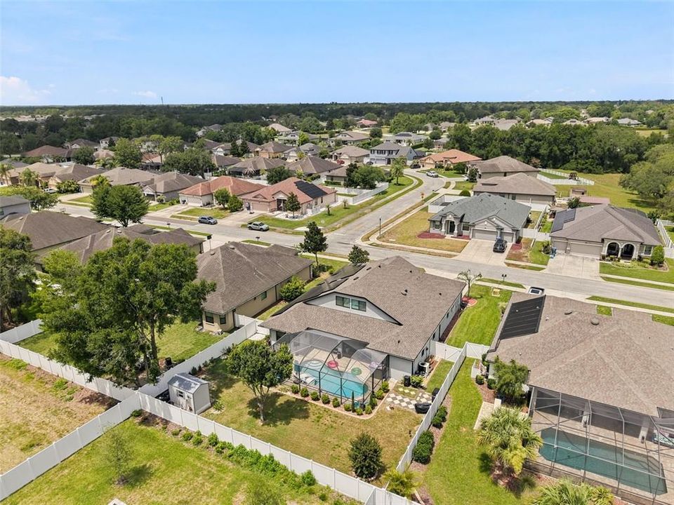 For Sale: $624,000 (5 beds, 5 baths, 3291 Square Feet)