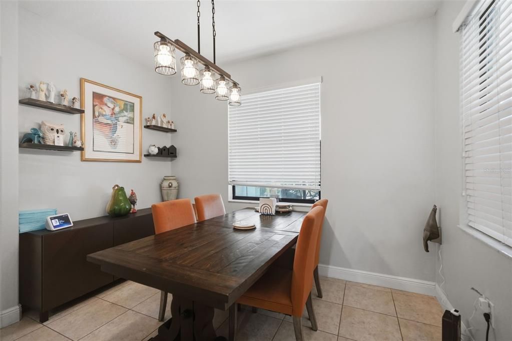 For Sale: $624,000 (5 beds, 5 baths, 3291 Square Feet)