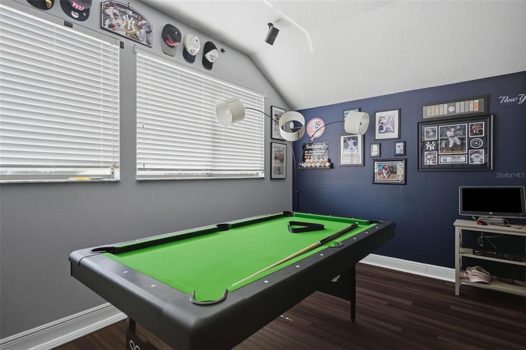 For Sale: $624,000 (5 beds, 5 baths, 3291 Square Feet)