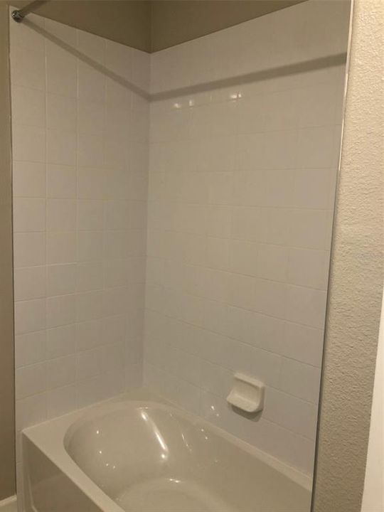For Rent: $2,600 (3 beds, 2 baths, 1780 Square Feet)